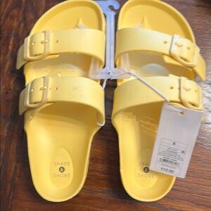 Shade & Shore Yellow Sandals with Cushioned Sole